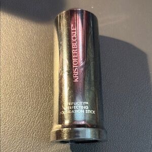 Kristofer Buckle Triplicity Perfecting Foundation Stick in Light NEW